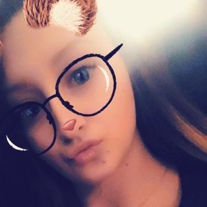 Meet your Posher, Maddy